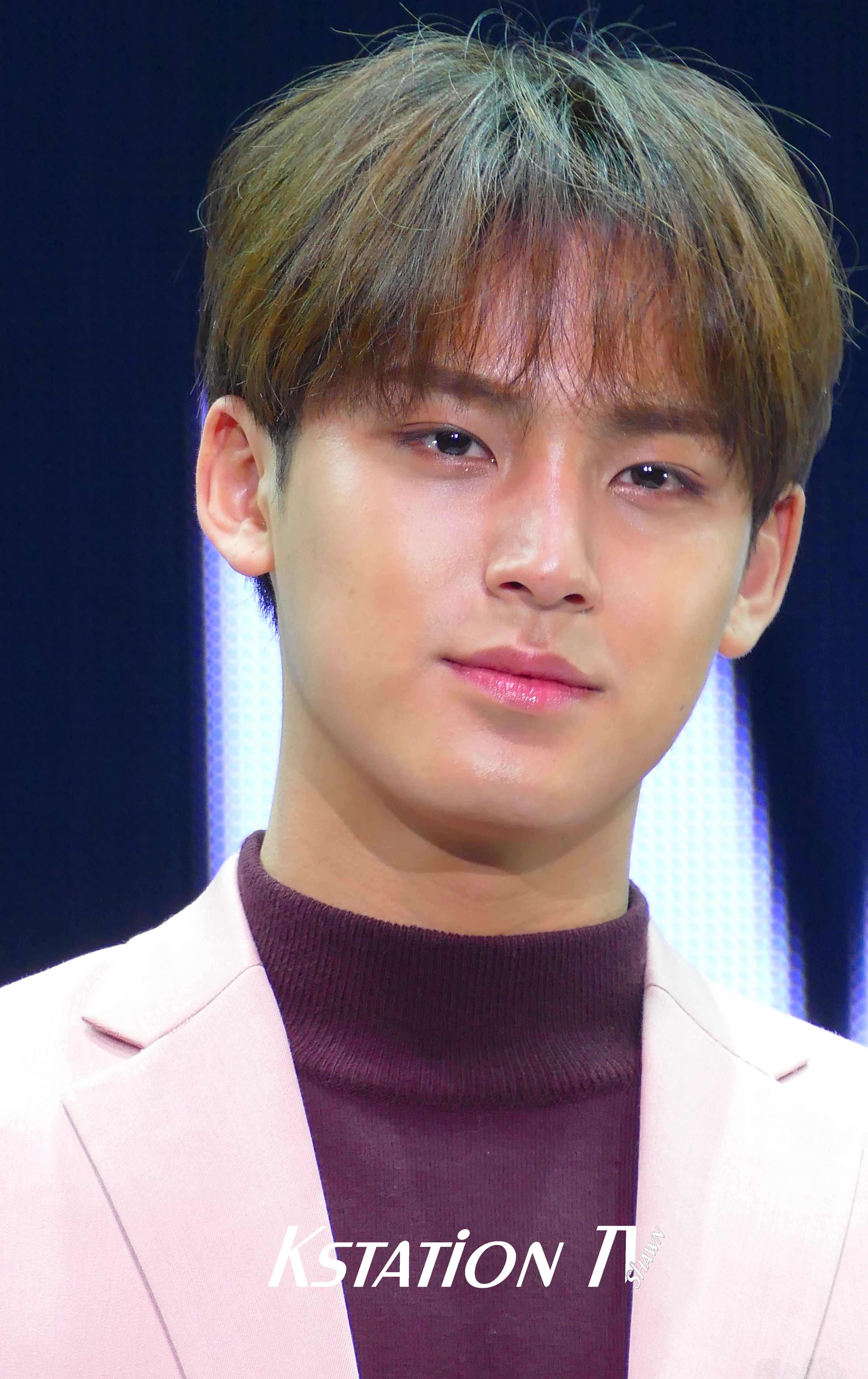 SEVENTEEN – MINGYU (58) – KSTATION TV