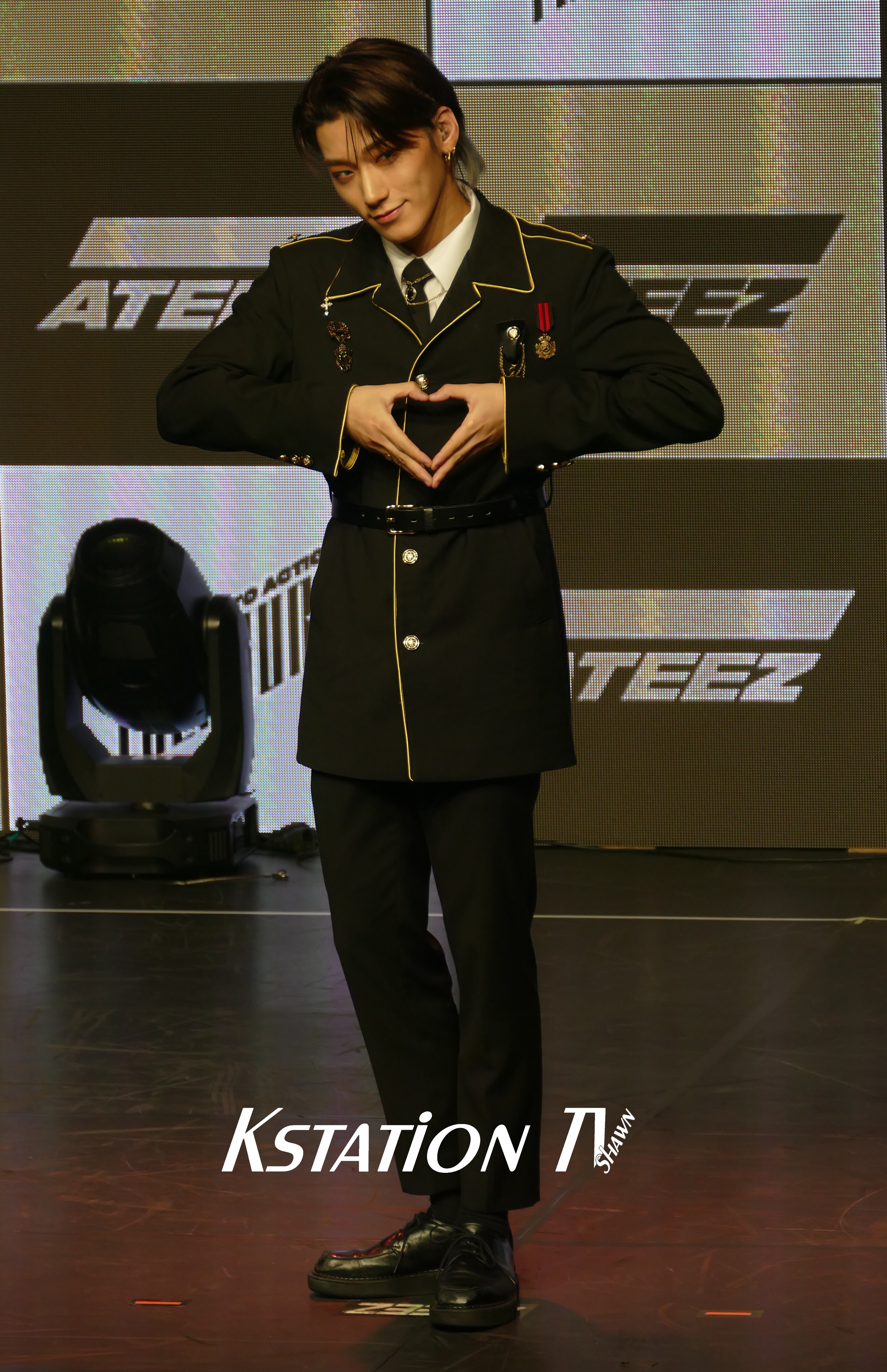 ATEEZ – SAN (162) – KSTATION TV