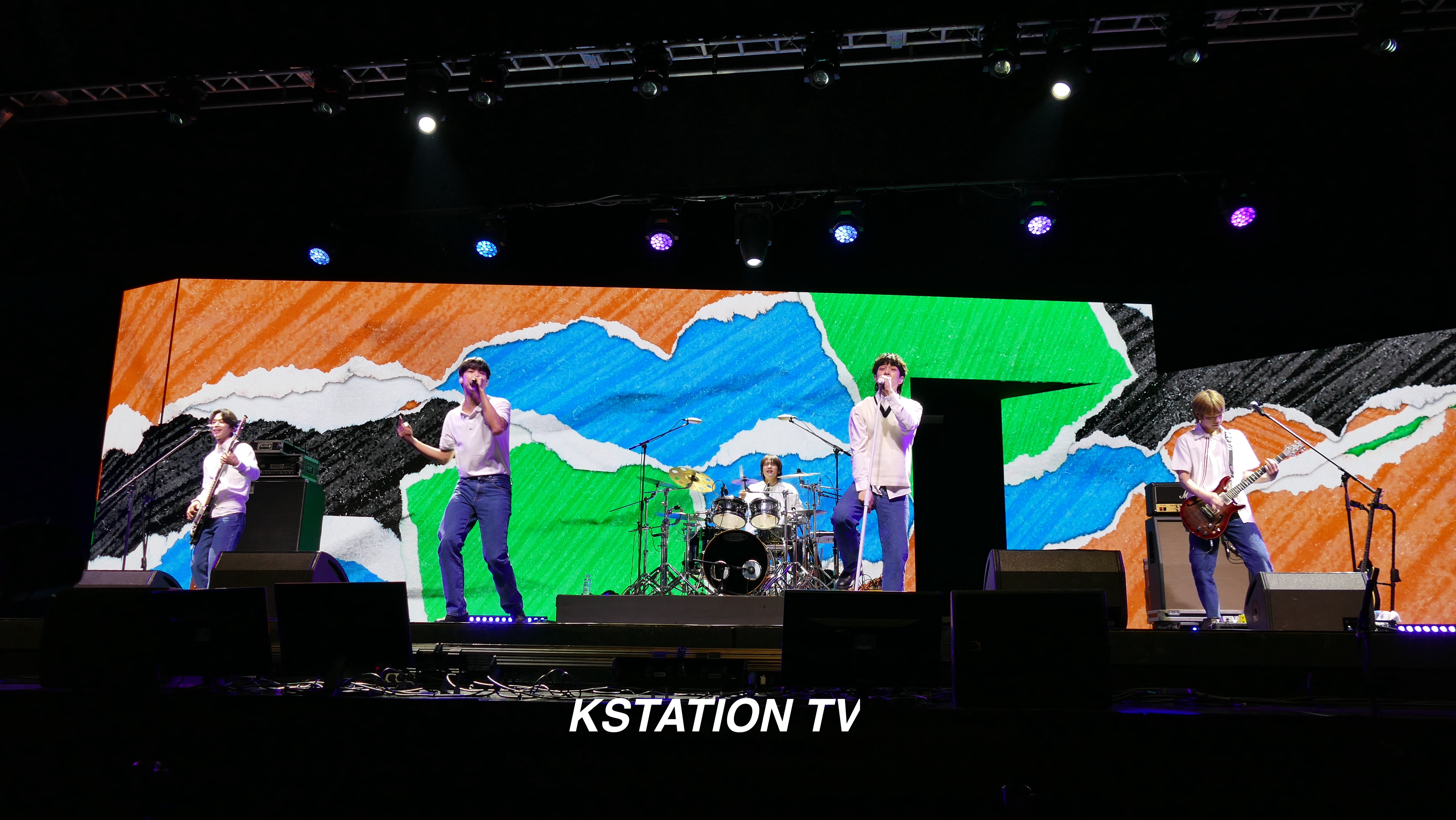 Singer Flying Performance NFLYING Performance I like you – KSTATION TV