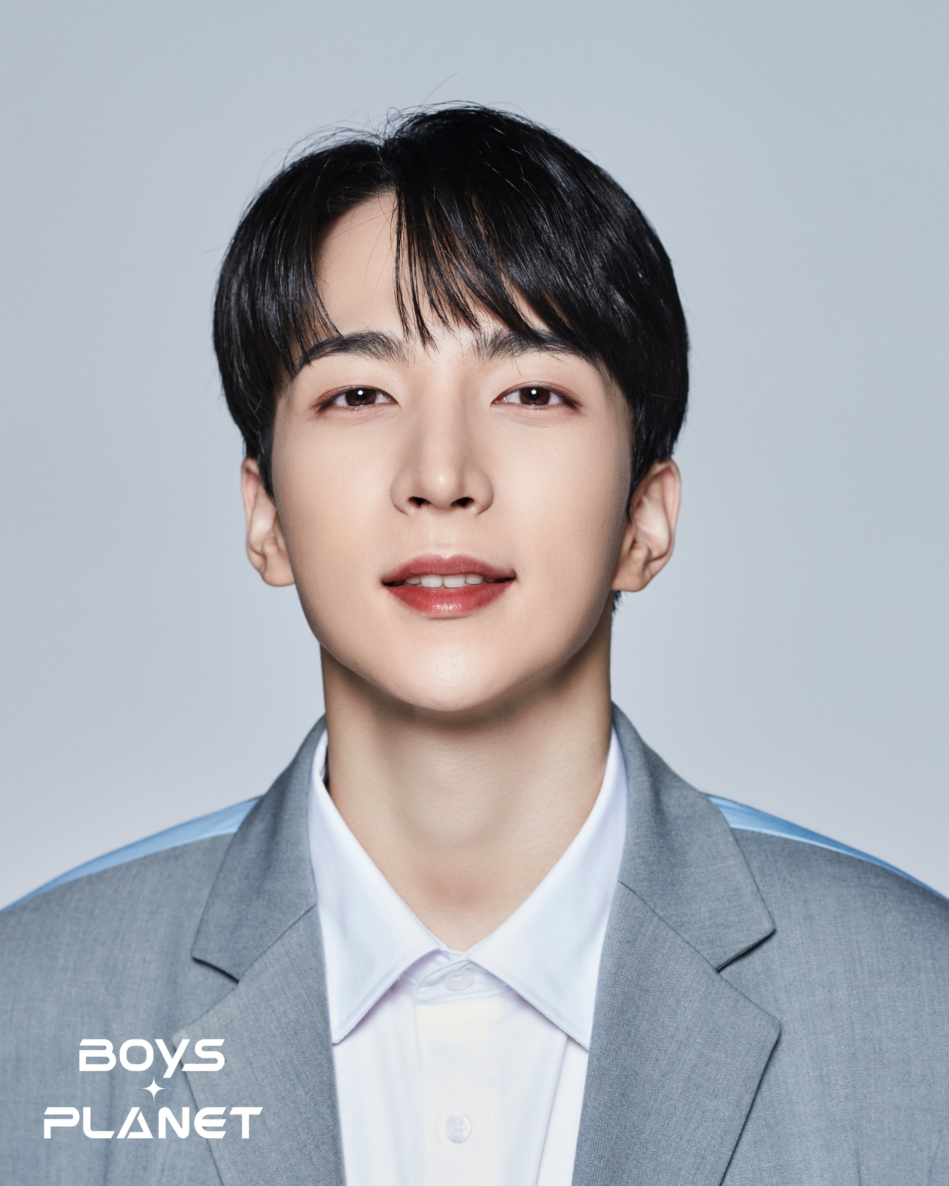 boys-planet-KIM-MIN-HYUK.jpg